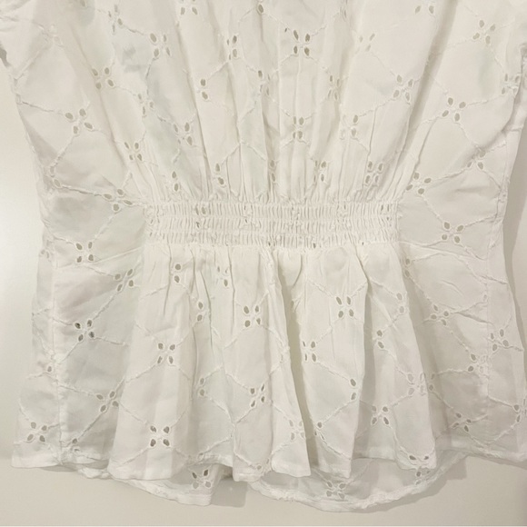 Abercrombie Knot Front Eyelet Blouse White Size Small - Picture 7 of 15